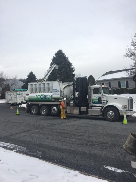 Cold Weather & Frozen Ground Digging with Hydro Excavation