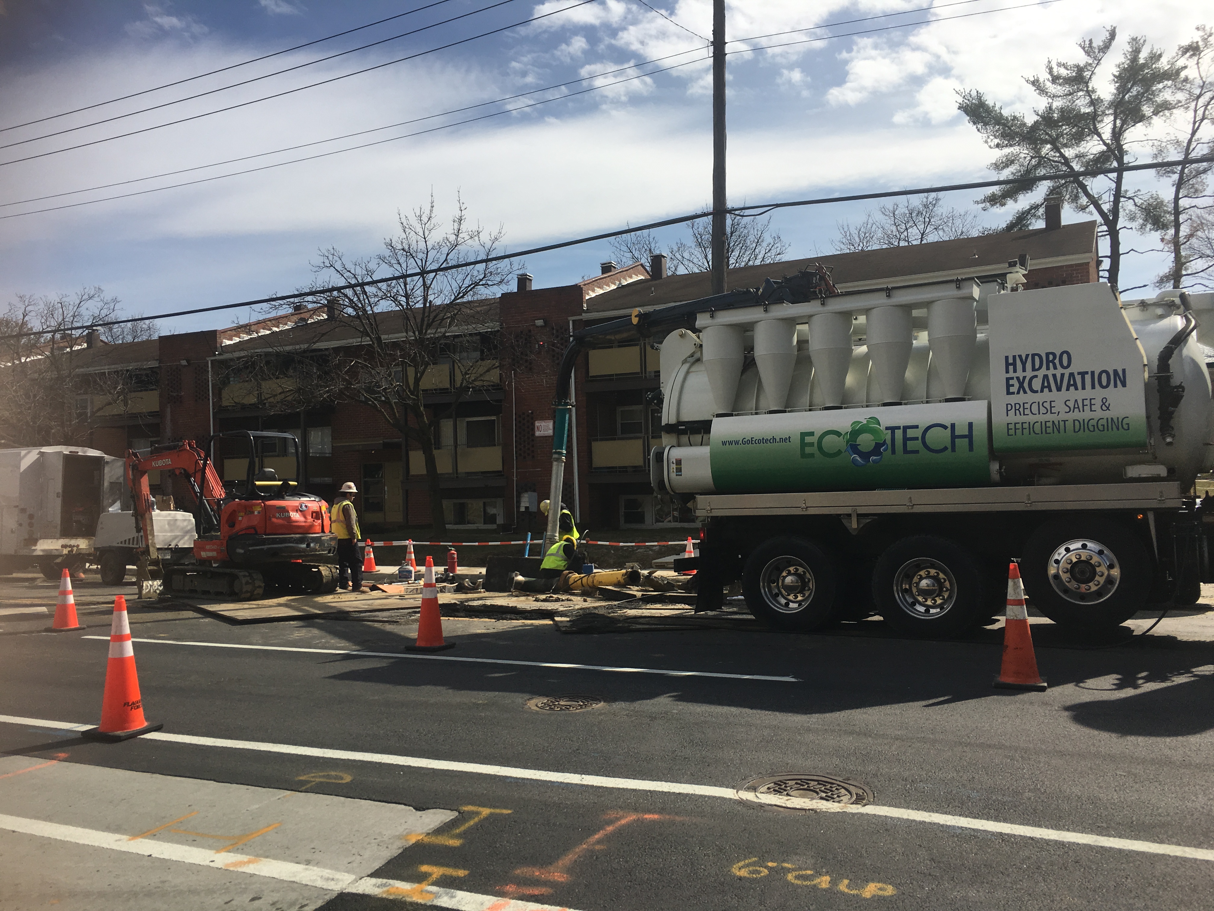 Hydro Excavation with the use of pellets!